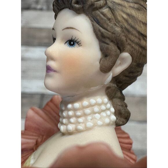 Vintage Lenox First Waltz Fine Porcelain Figurine Victorian Style Collectible - Picture 5 of 5